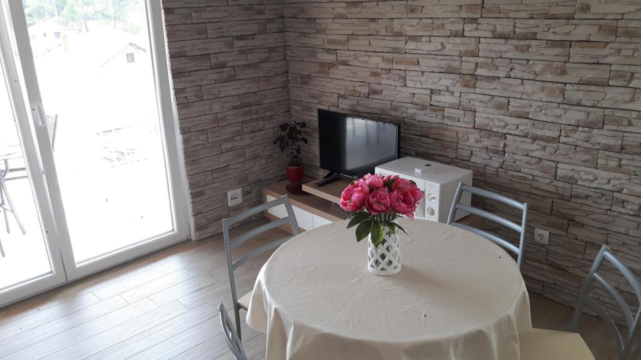 Seaview & Balcony Apartment Petra Jadrija Exterior foto