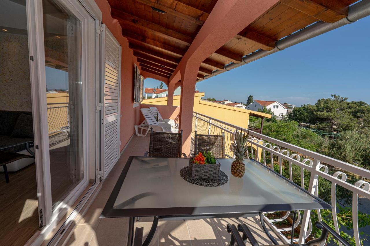 Seaview & Balcony Apartment Petra Jadrija Exterior foto
