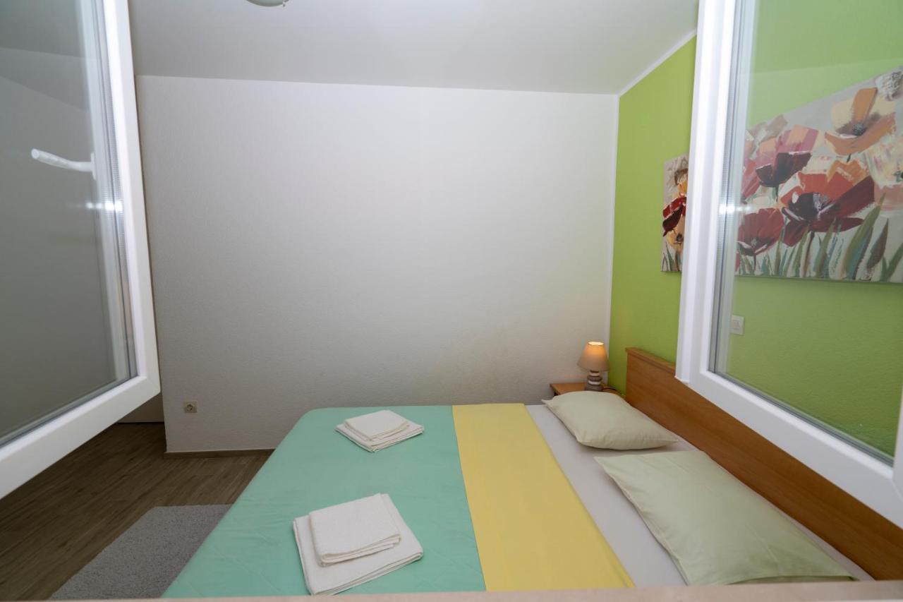 Seaview & Balcony Apartment Petra Jadrija Exterior foto